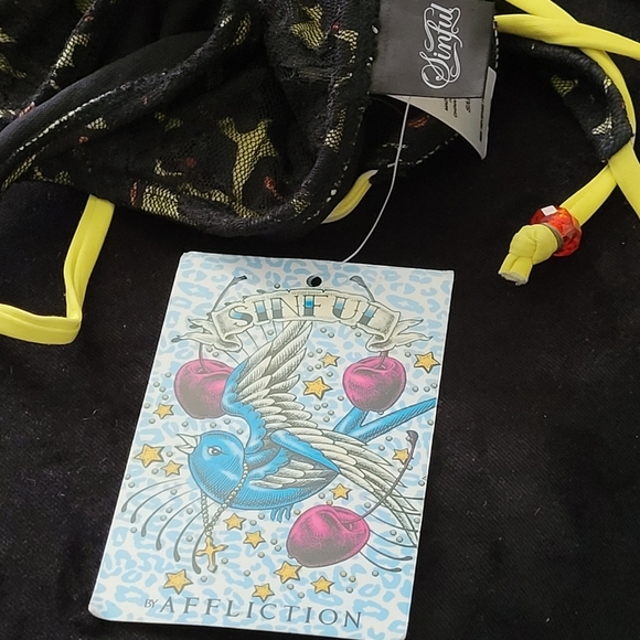 Sinful By Affliction Solar Reversible Tie Swim Top Beads M - Picture 10 of 11